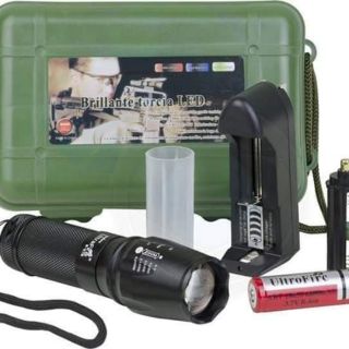 Đèn pin sạc siêu sáng xml t6 xuất nhật_ full bõ