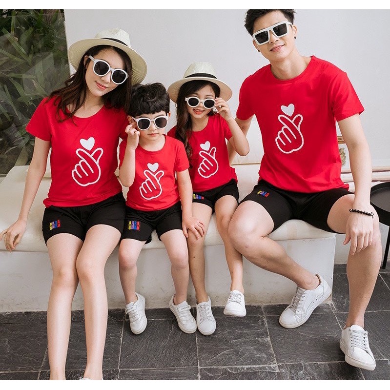 áo gia đình 3 người 4 người coton co giản thoải mái in hình tim đơn giản