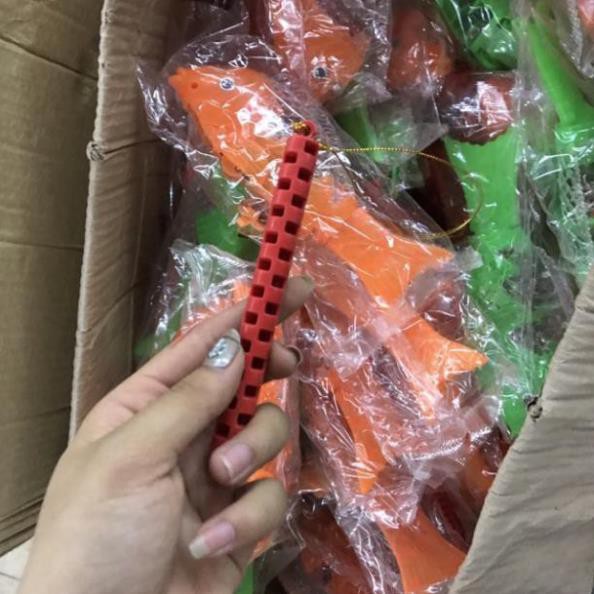 Đèn cá chép chạy pin