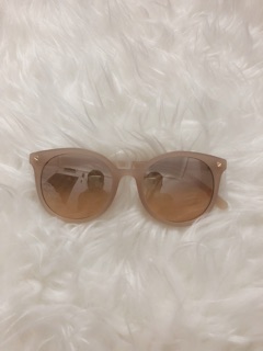 Kính H&M a a