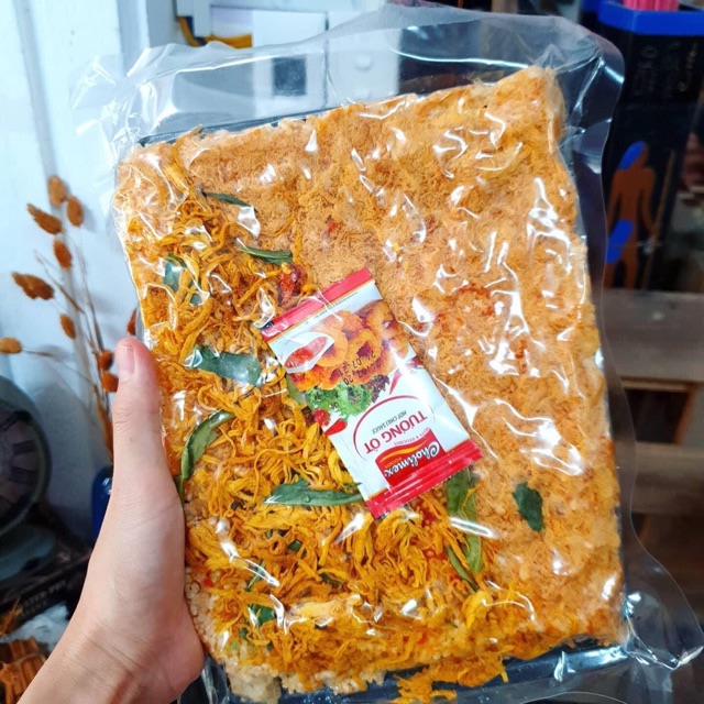 Cơm cháy chà bông khô mix khô gà Sài Gòn 50k/1 khay 300g