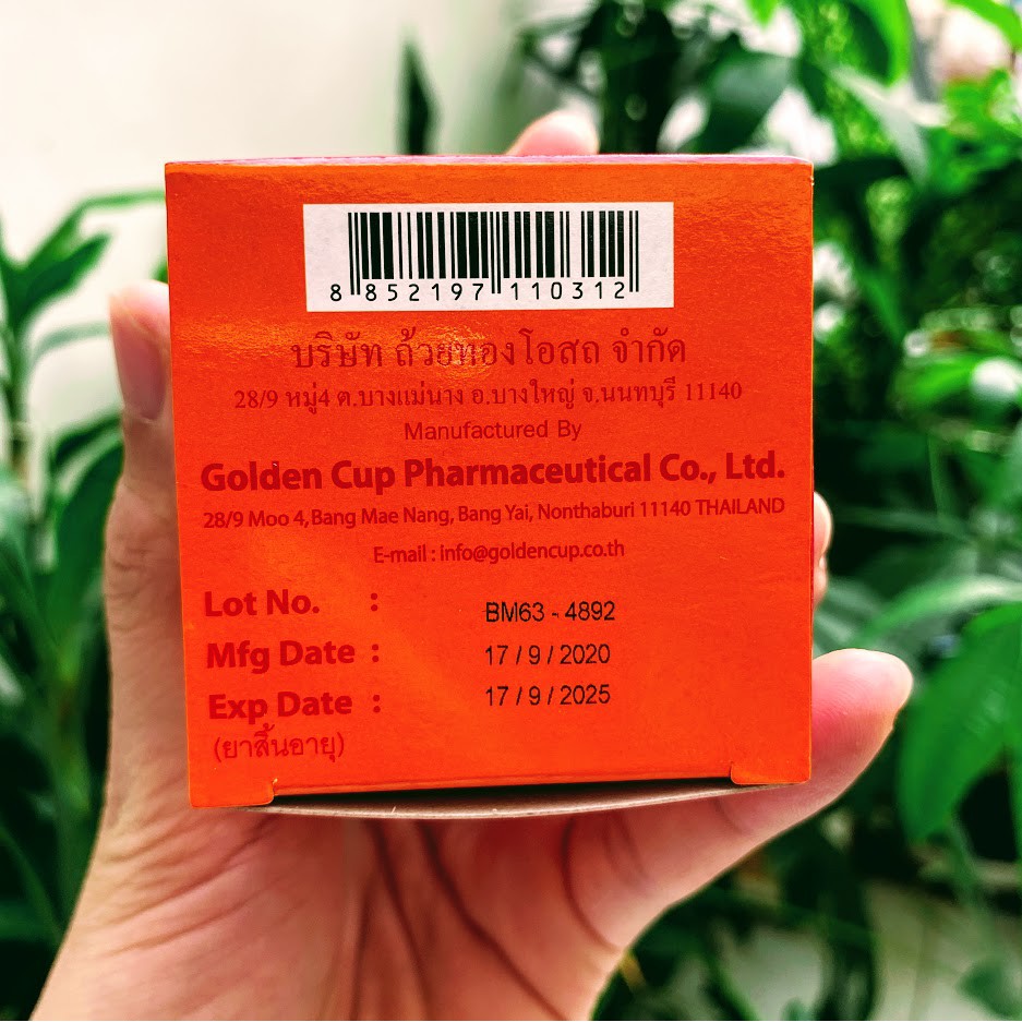 Dầu Cù Là Cao Cúp Vàng Golden Cup Thái Lan