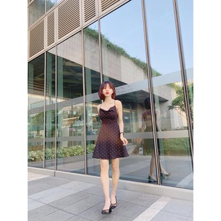 Đầm xòe hở lưng cổ đổ
