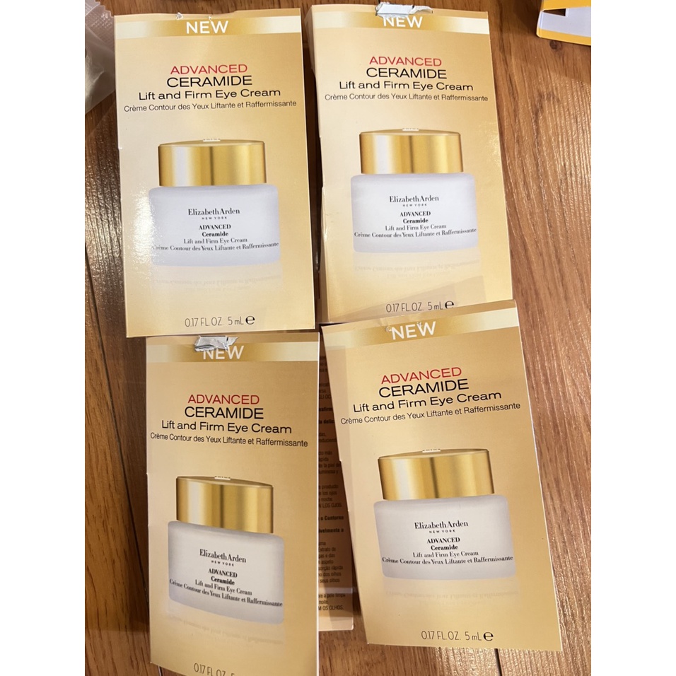 Kem mắt nâng cơ và giảm nhăn Eye Cream Elizabeth Arden 5ml