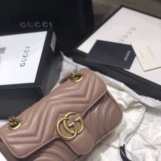 Guccii mamot sz 22cm