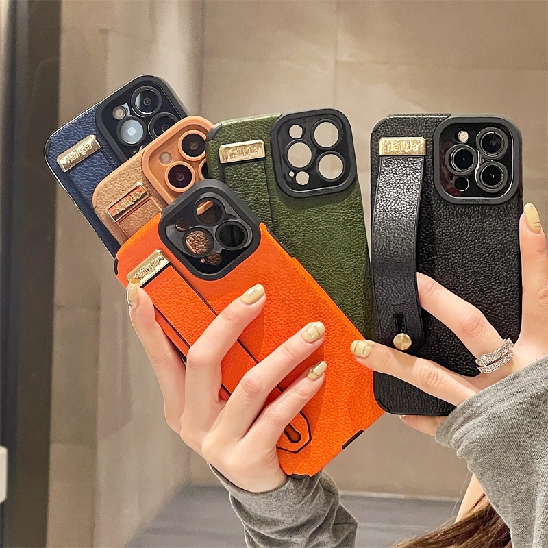 Ốp Điện Thoại Da Màu Đen Có Dây Đeo Tay Sang Trọng Cho iPhone 13 12 11 X XS Max
