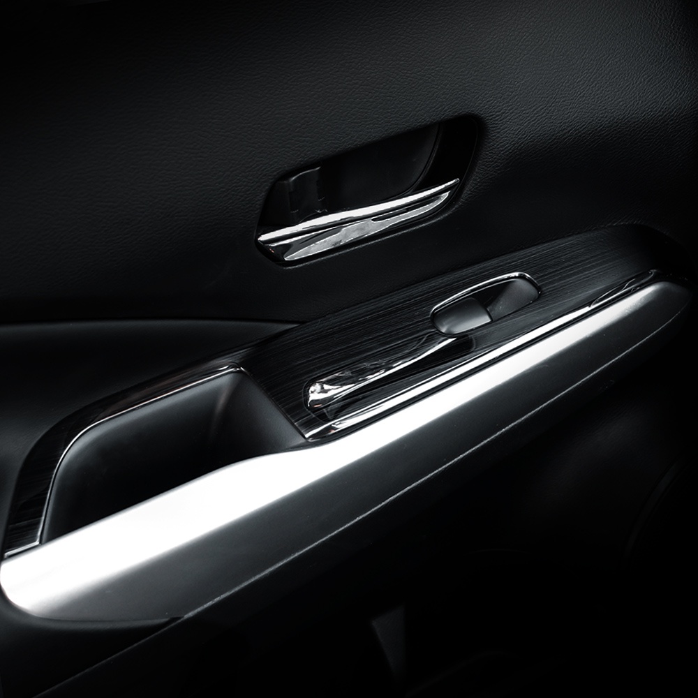 Set 4 Miếng Dán Trang Trí Bảng Điều Khiển Nâng Cửa Sổ Xe Hơi Nissan Kicks 2017-2021