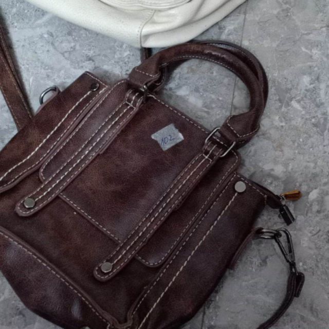 Giày gửi Yến Hoàng Vũ 150k