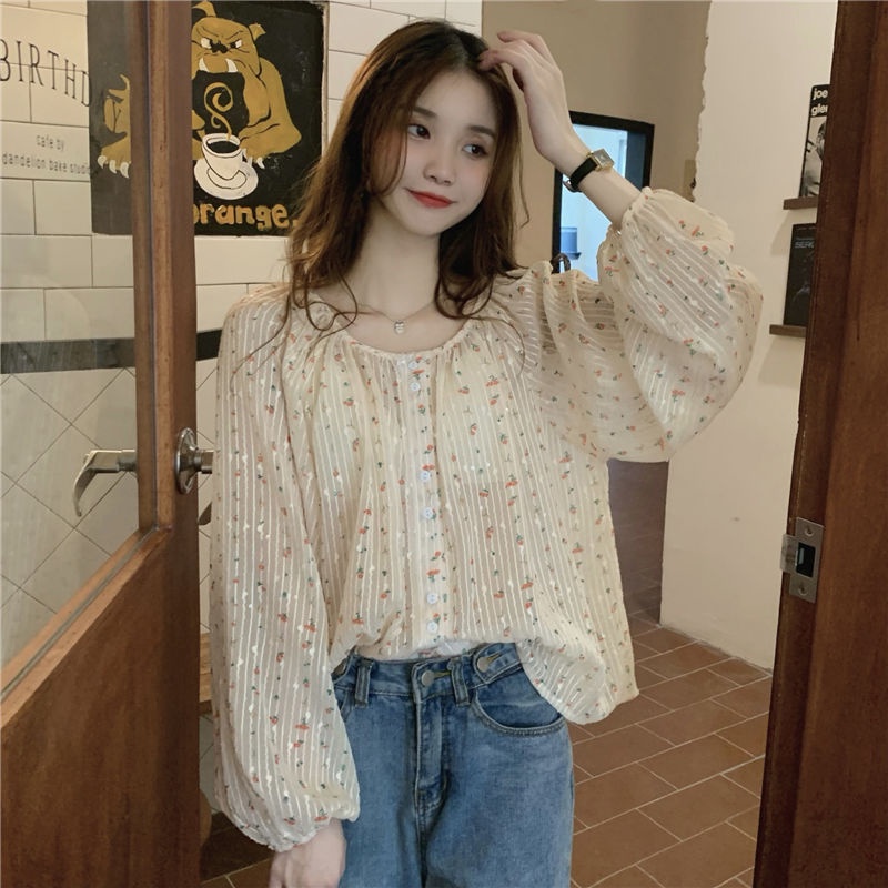 Áo Nữ Tay Dài Cổ Tròn In Hoa Phong Cách Vintage