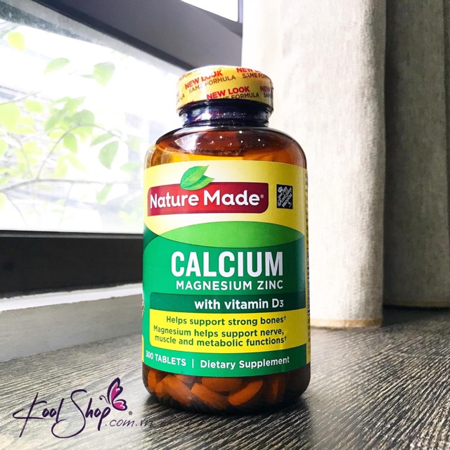 Viên uống bổ sung Canxi cho xương chắc khoẻ Nature Made Calcium Magnesium Zinc D3 300v💕
