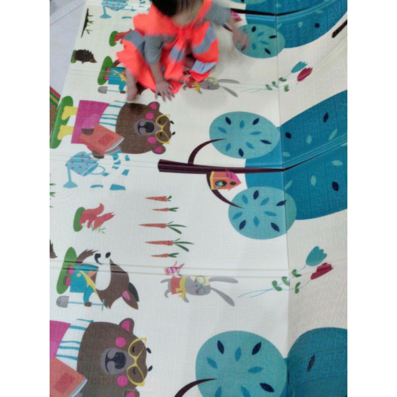 Thảm xốp XPE 2 mặt phủ Silicone chống thấm tuyệt đối cho bé tập bò kèm túi 1m8x2mx1cm