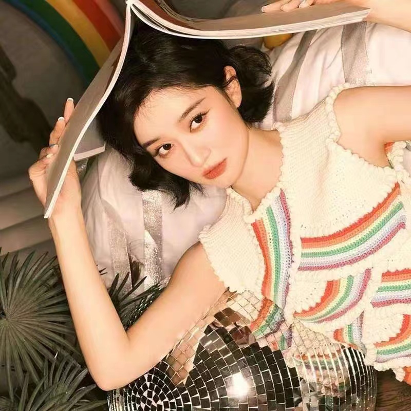 Áo Thun Ba Lỗ Mỏng Kẻ Sọc Ngang Màu Cầu Vồng Phong Cách Công Nghiệp Thời Trang Mùa Hè 2022 Mới Cho Nữ