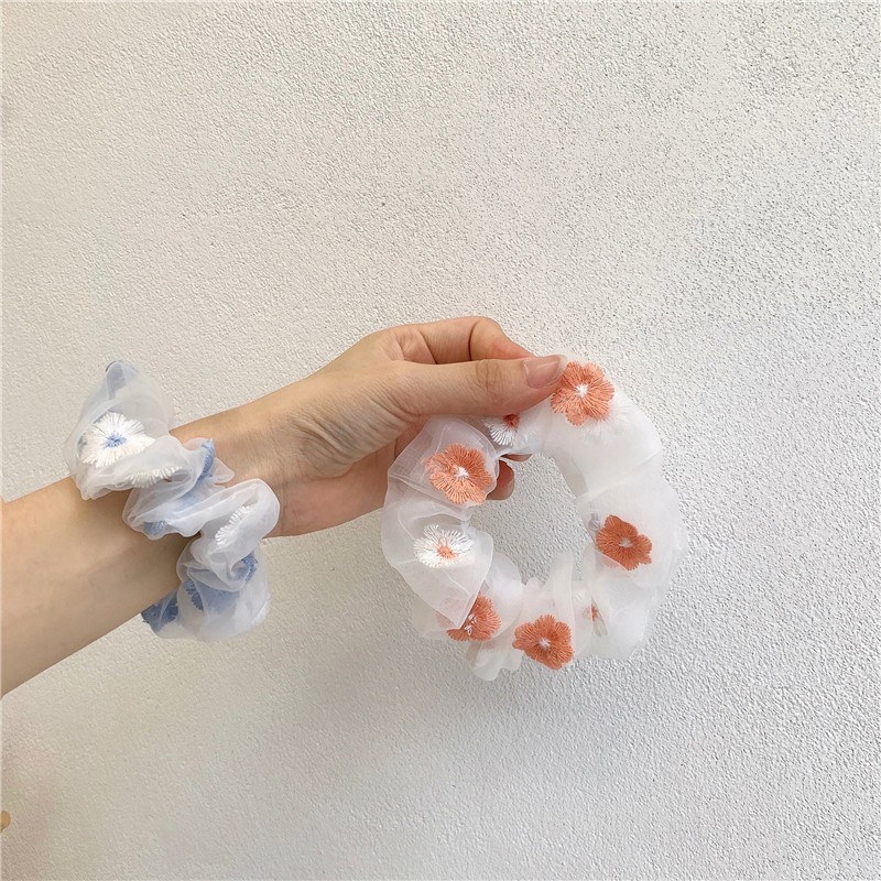 Chun scrunchies buộc tóc thêu hoa mã HA381