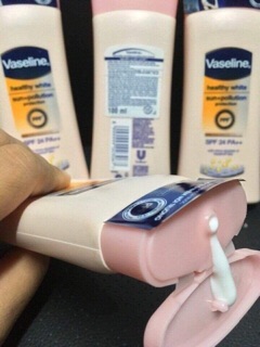 Sữa dưỡng thể Vaseline (chính hãng)
