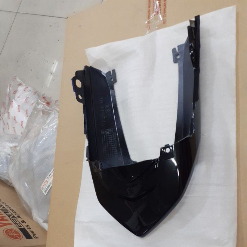 Ốp sườn đen Spark115i