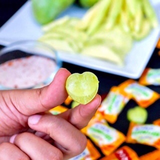 Kẹo Xoài Muối Ớt Thái Lan