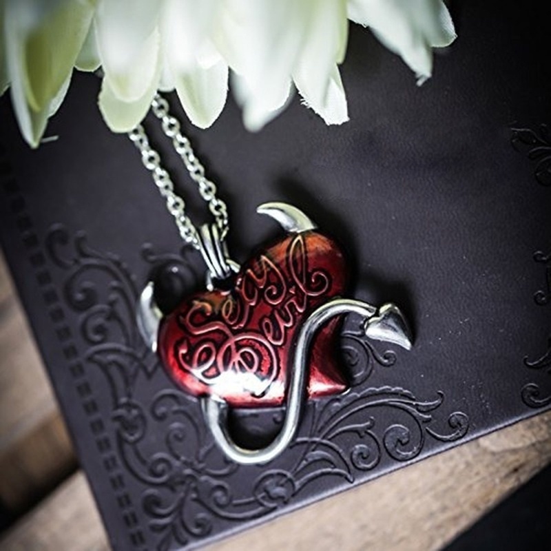 Mặt Vòng cổ Hình Trái Tim Phong Cách Gothic Thời Trang