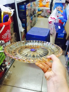 Khay tròn thuỷ tinh