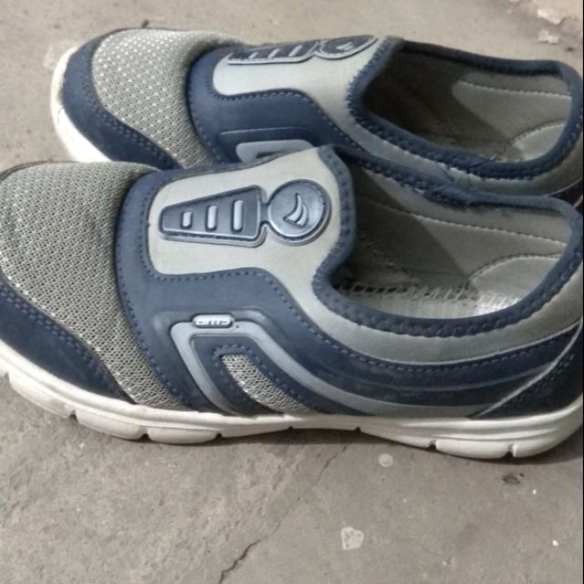 Pass Giày bé trai bitis