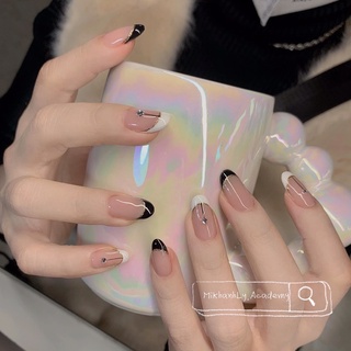 Mẫu nailbox móng up style dễ thương phối đá tone pastel