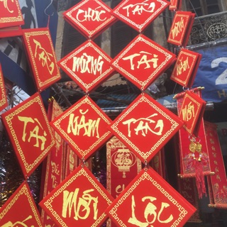 Khánh nhung " Chúc Mừng Năm Mới"