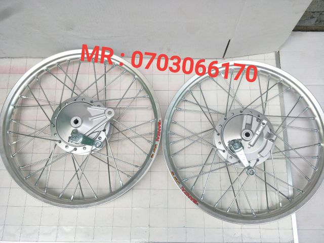 CẶP BÁNH CĂM WAVE DREAM NIỀN NHÔM BAN ZAI THÁI, ĐÙM SƠN BẠC ZIN CĂM MẠ CROM LOẠI 1,kèm 2 má phanh