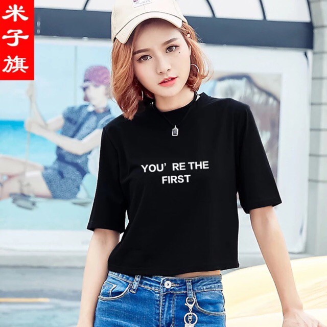 Áo croptop dáng rộng in hoạ tiết You' Re the First | BigBuy360 - bigbuy360.vn