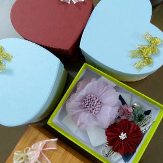 Tag hoa cài áo/đầm