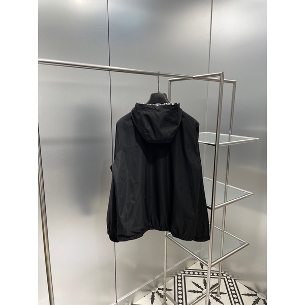 Áo khoác hai mặt hoạ tiết logo thương hiệu Dior CD cao cấp