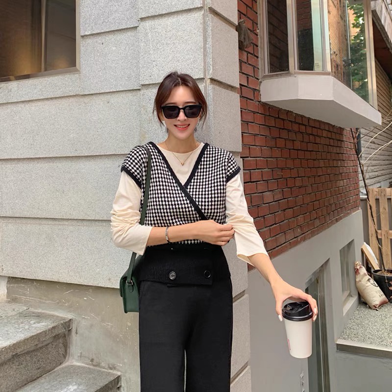 Áo gile kẻ caro phối cúc Forgirl kiểu dáng Hàn Quốc hiện đại