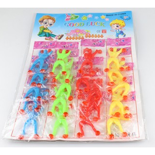 NGƯỜI NHỆN LEO TƯỜNG