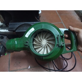 Máy thổi bụi Makita