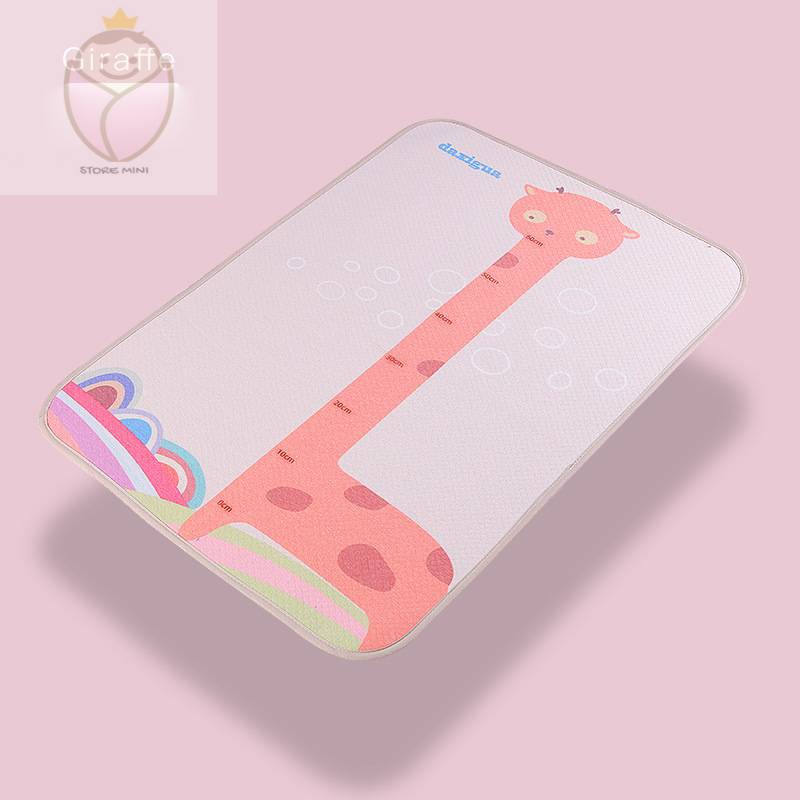 Miếng Lót Chống Thấm 4D Cho Bé Sơ Sinh 50x70 Thoáng Khi Chọn Mẫu, Tấm Lót Chóng Thấm