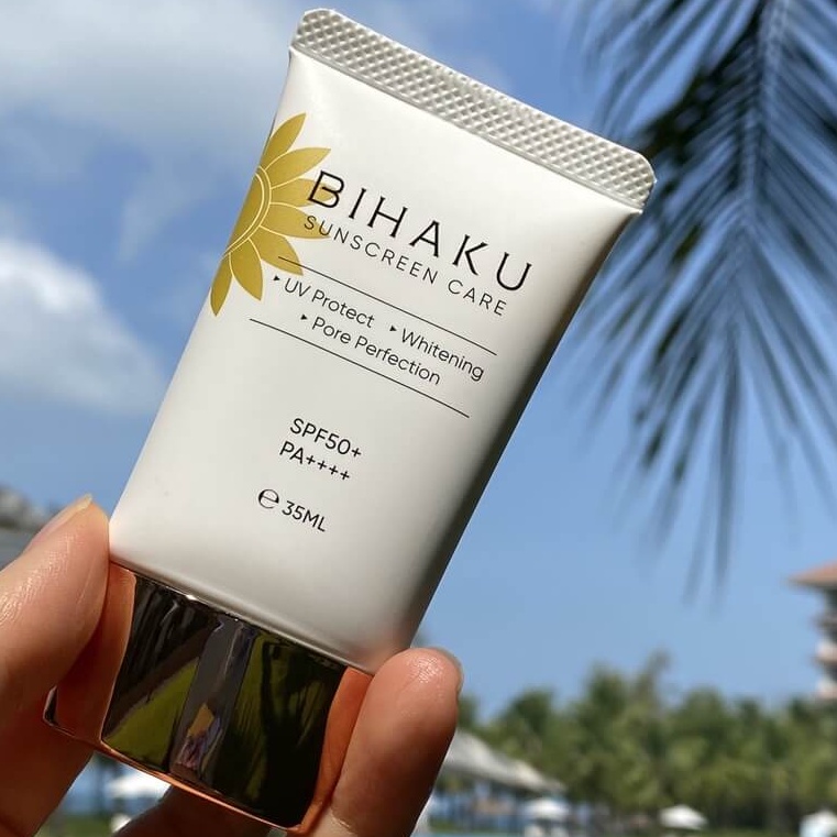 Kem chống nắng cho da nhạy cảm Bihaku Sunscreen Care SPF 50+ PA++++ dưỡng trắng kiềm dầu chống tia UV