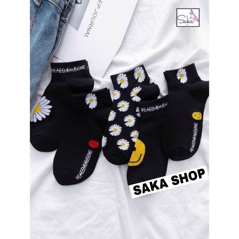 Vớ ngắn nam nữ dày dặn hình bông cúc 2 màu đen trắng