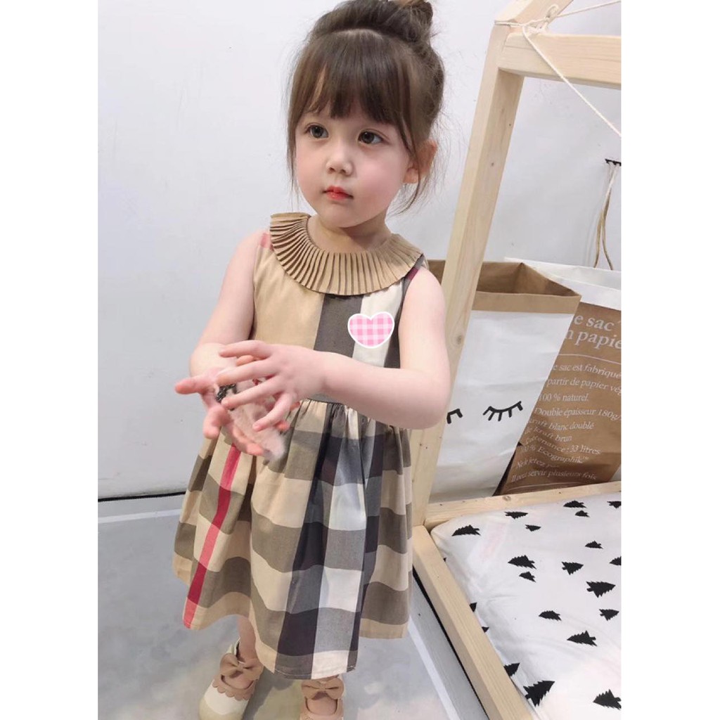 VÁY KẺ BBR CỔ BÈO