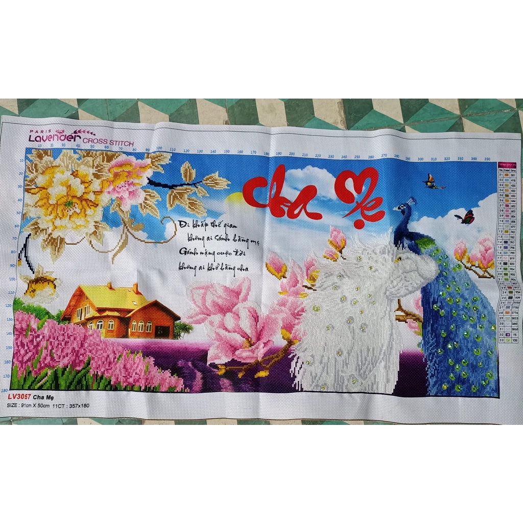 Tranh thêu chữ thập cha mẹ KT:91x50cm, Tranh chưa thêu chưa khung, tặng kéo và sỏ chỉ.