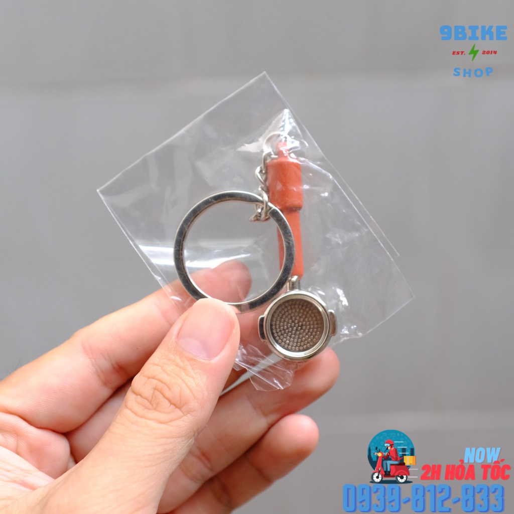 Móc khóa xe hình tay pha cafe