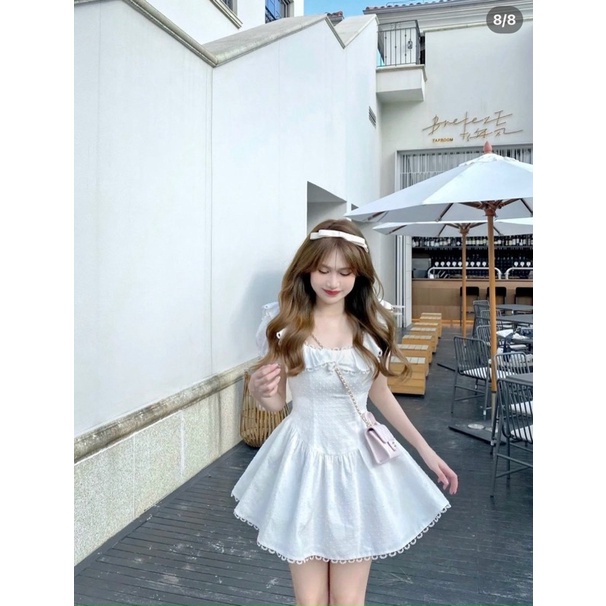 VÁY MINI TRỄ VAI HOA NỔI