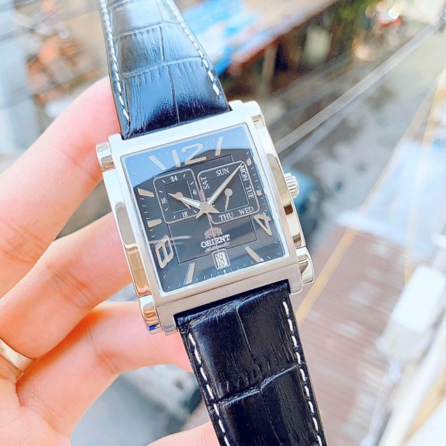 Đồng hồ nam Orient FETAC004B máy Automatic, dây da, lịch ngày, lịch thứ, case 36x44mm