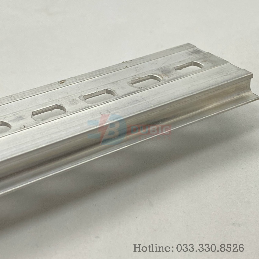 Thanh ray nhôm cài aptomat 35mm dài 1 mét dày 1mm DUBIC