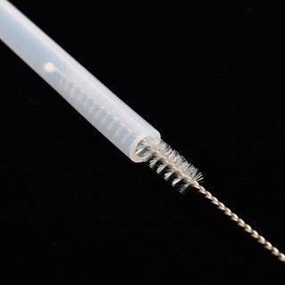Bộ 4 ống hút silicon kèm cọ rửa