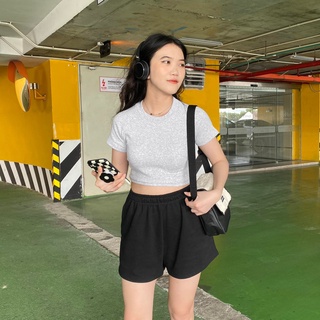 Áo croptop nữ  BASIC ACTIVE TOP FFSTUDIO chất thun gân tăm co giãn