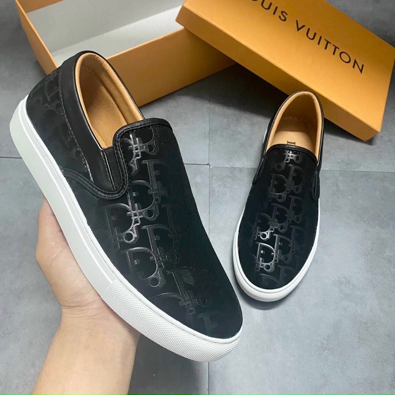 Giày slipon nam dio.r da lộn dập chữ đế đúc tăng chiều cao hàng Fullbox.