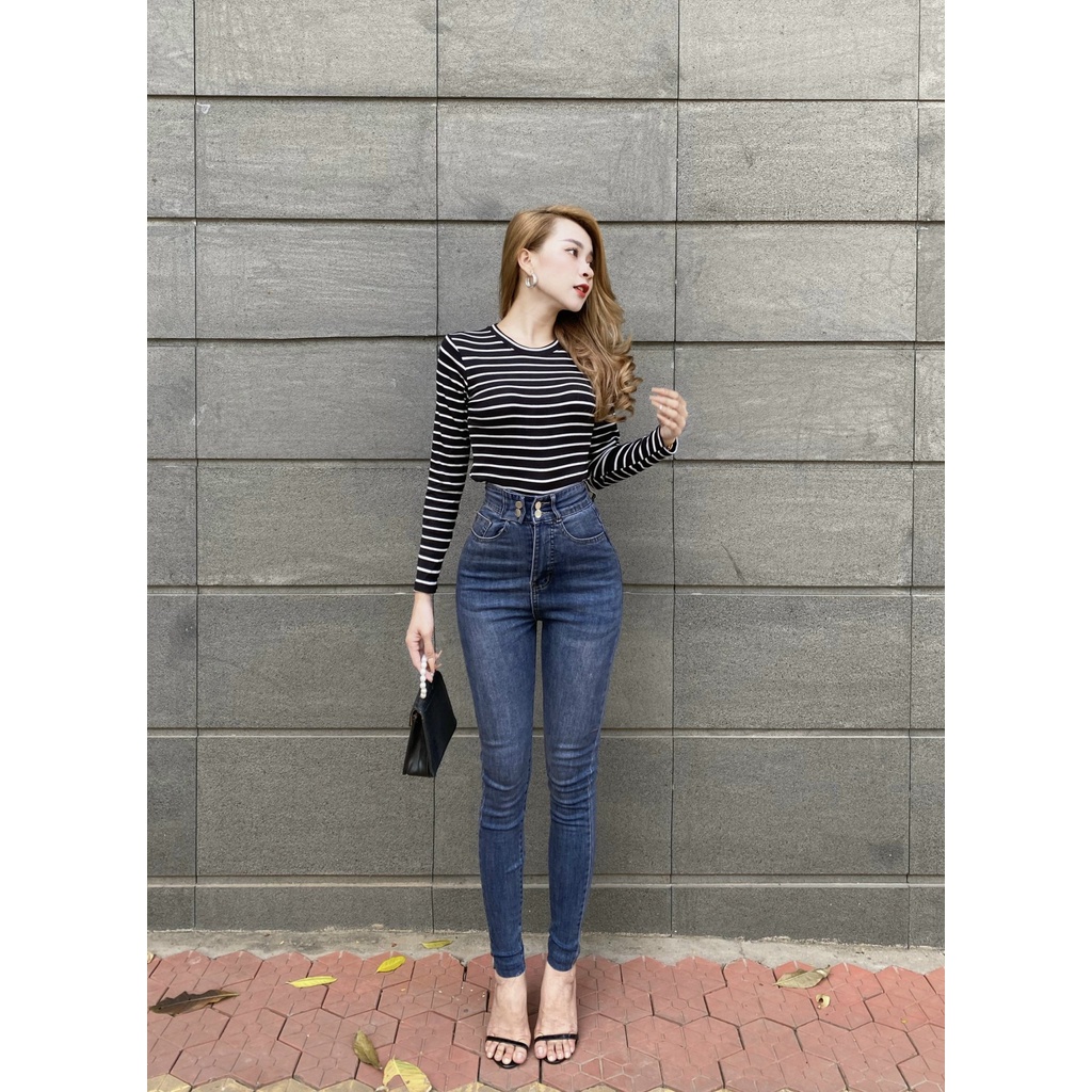 Áo thun tay dài nữ CRAZYTEEN cổ tròn họa tiết sọc AT0261