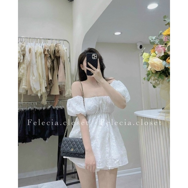 Set hoa nổi áo bẹt vai short xinh