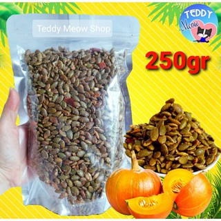 Teddy Meow - Hạt bí xanh rang tỏi ớt thơm bùi, giòn ngon đậm vị nhà làm