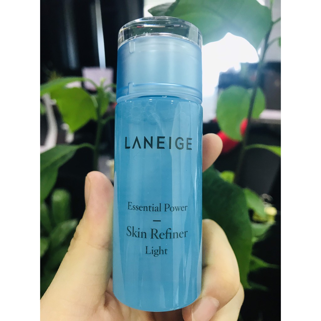 Nước hoa hồng Laneige Essence Power Light/Moisture da dầu, da hỗn hợp,da khô