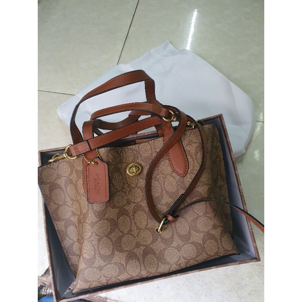 Túi xách công sở 𝐂𝐨𝐚𝐜𝐡 size 27cm fullbox