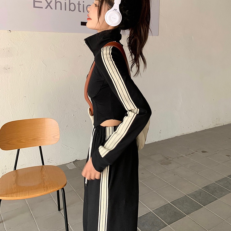 Set đồ gồm áo len COZOKC tay dài cổ đứng phối quần dài lưng cao thời trang trẻ trung